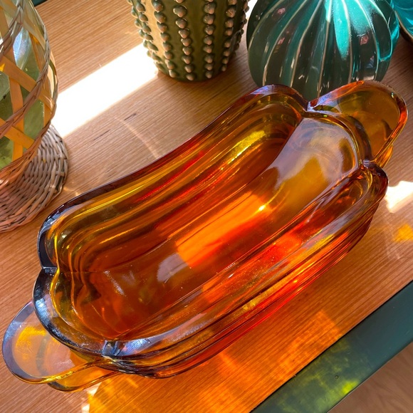 Amber Indiana Glass Banana Split Boats - Picture 3 of 12